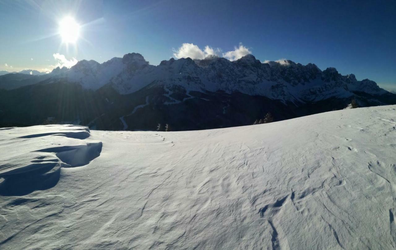 Una Finestra Sulle Dolomiti Apartment Candide Exterior photo